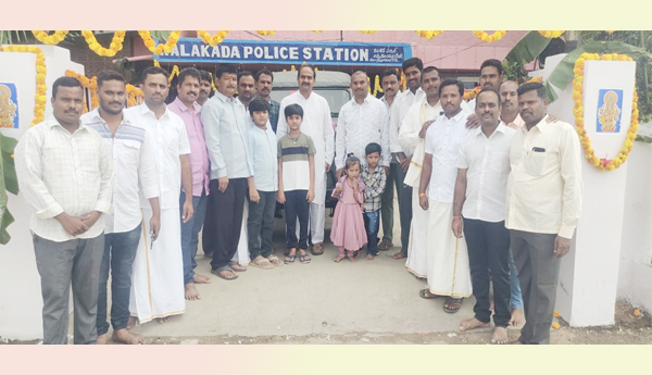 Ayudha-Puja-at-Kalakada-Police-Station